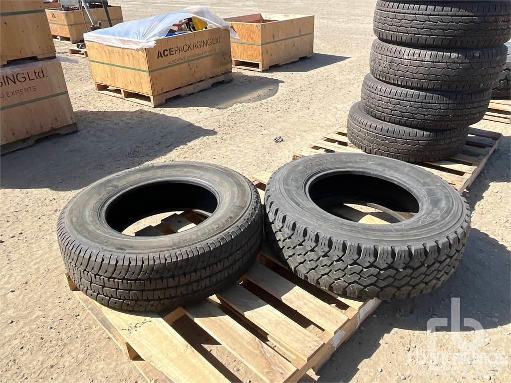  Quantity of (2) Pneumatici, ruote e cerchioni