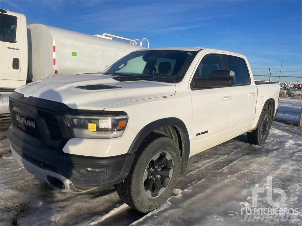 RAM 1500 Pick up/Fiancata ribaltabile