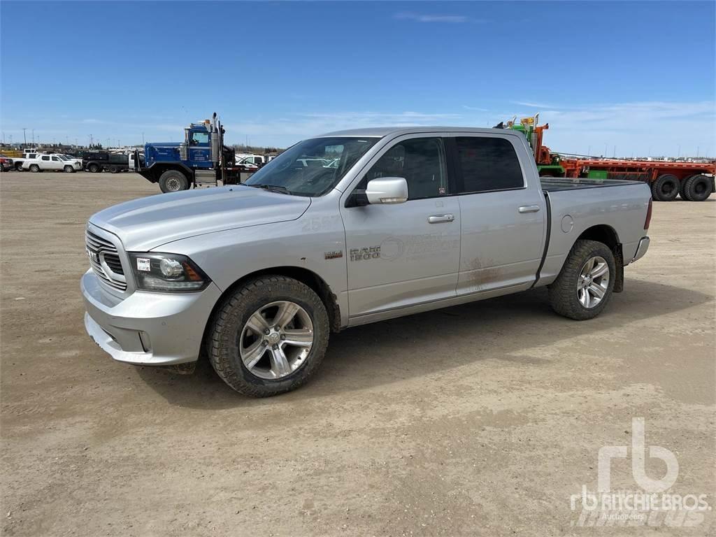 RAM 1500 Pick up/Fiancata ribaltabile