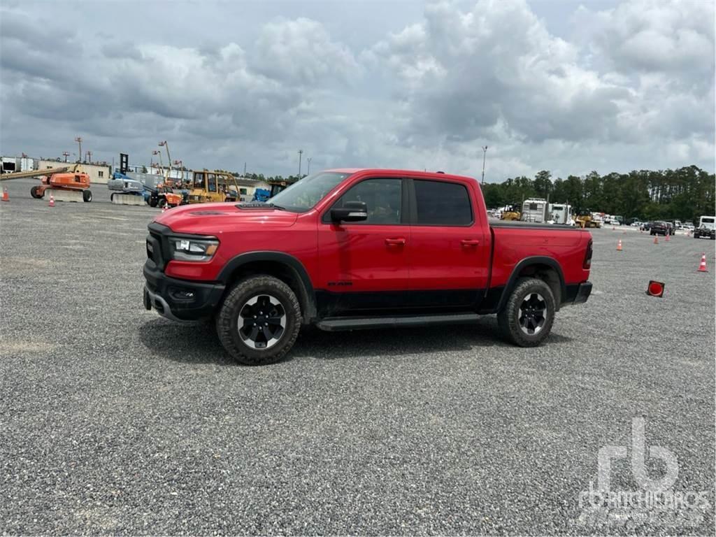 RAM 1500 Pick up/Fiancata ribaltabile