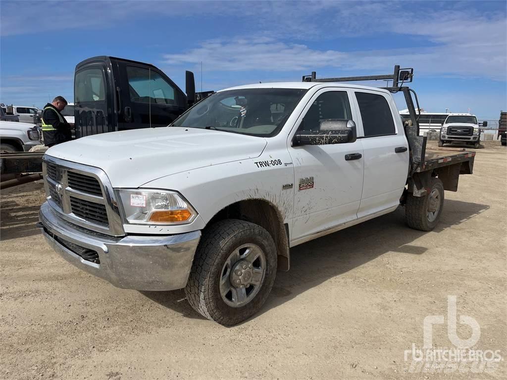 RAM 2500 Camion con sponde ribaltabili