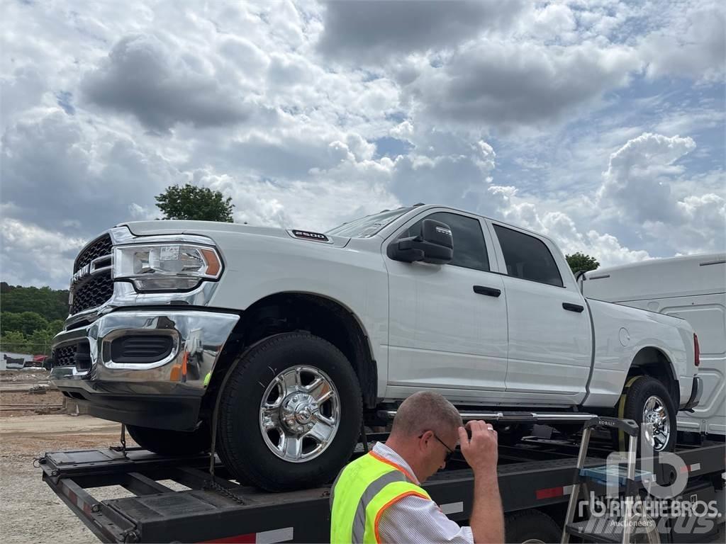 RAM 2500 Pick up/Fiancata ribaltabile