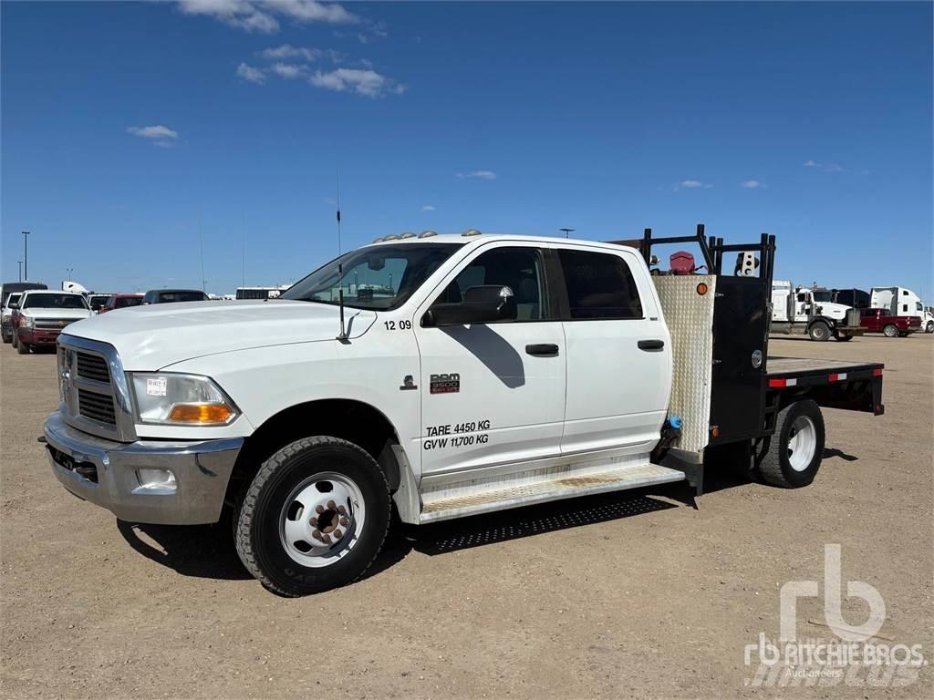 RAM 3500 Camion con sponde ribaltabili