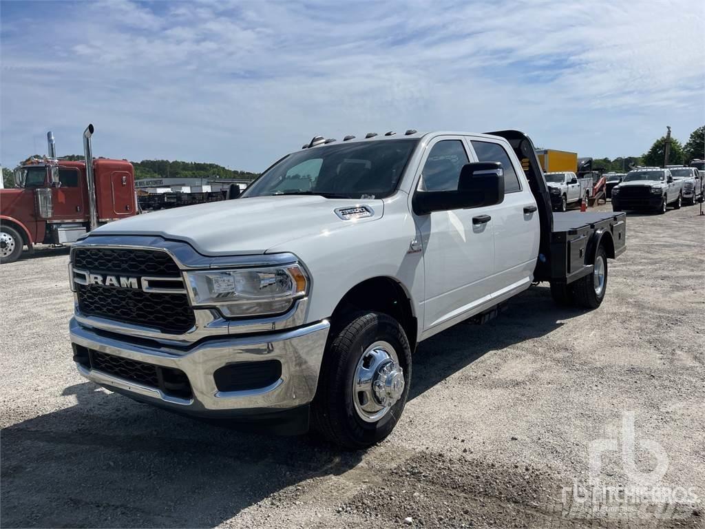 RAM 3500 Camion con sponde ribaltabili