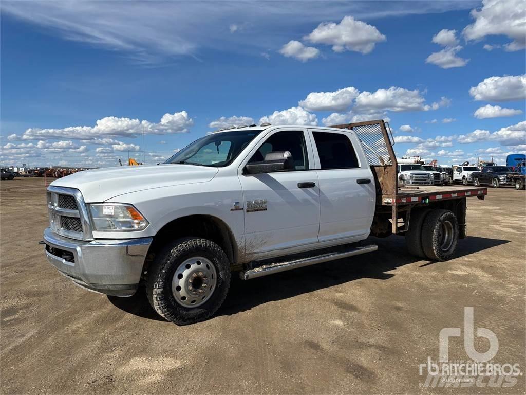 RAM 3500HD Camion con sponde ribaltabili