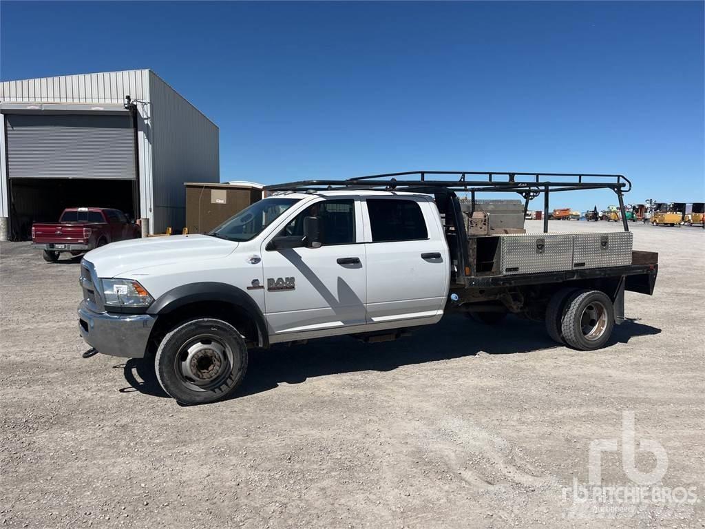 RAM 5500 Camion con sponde ribaltabili