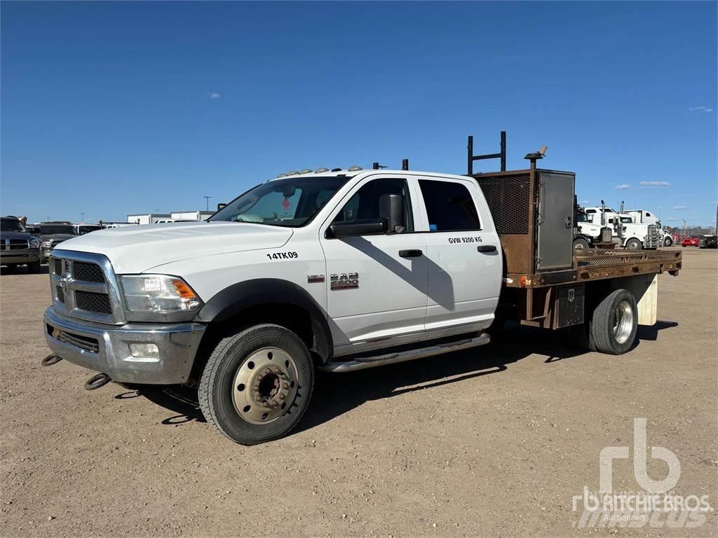 RAM 5500 Camion con sponde ribaltabili