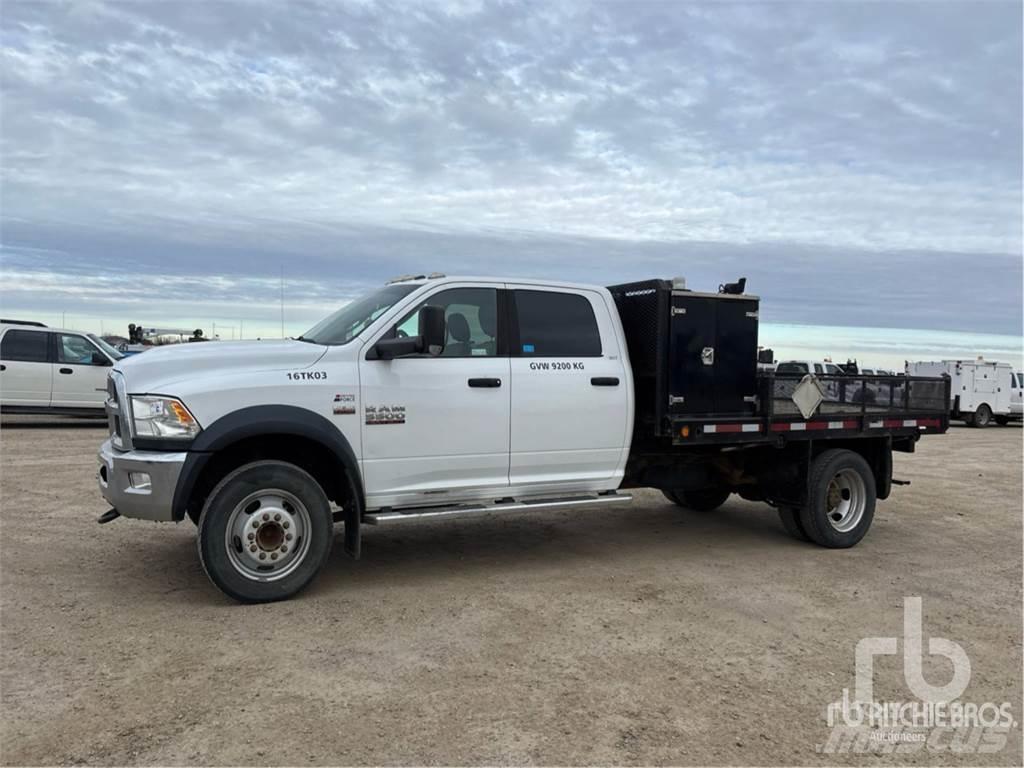 RAM 5500 Camion con sponde ribaltabili