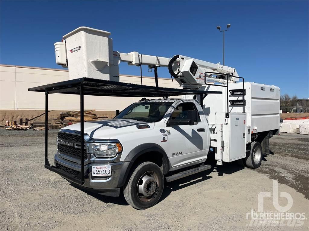 RAM 5500 Piattaforme aeree su rimorchio