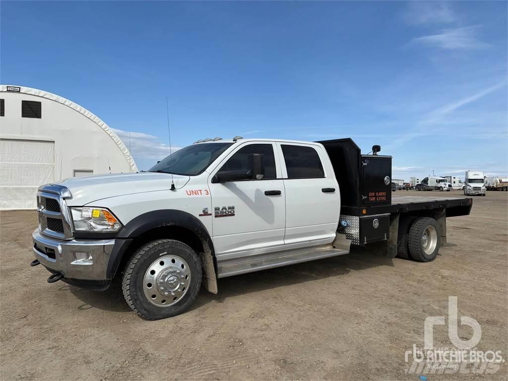 RAM 5500 Camion con sponde ribaltabili