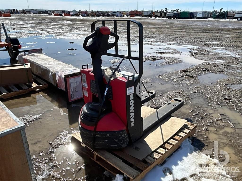 Raymond 8250 Portapallet