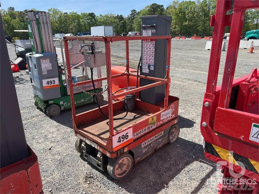 SkyJack SJ16 Piattaforme a braccio articolato