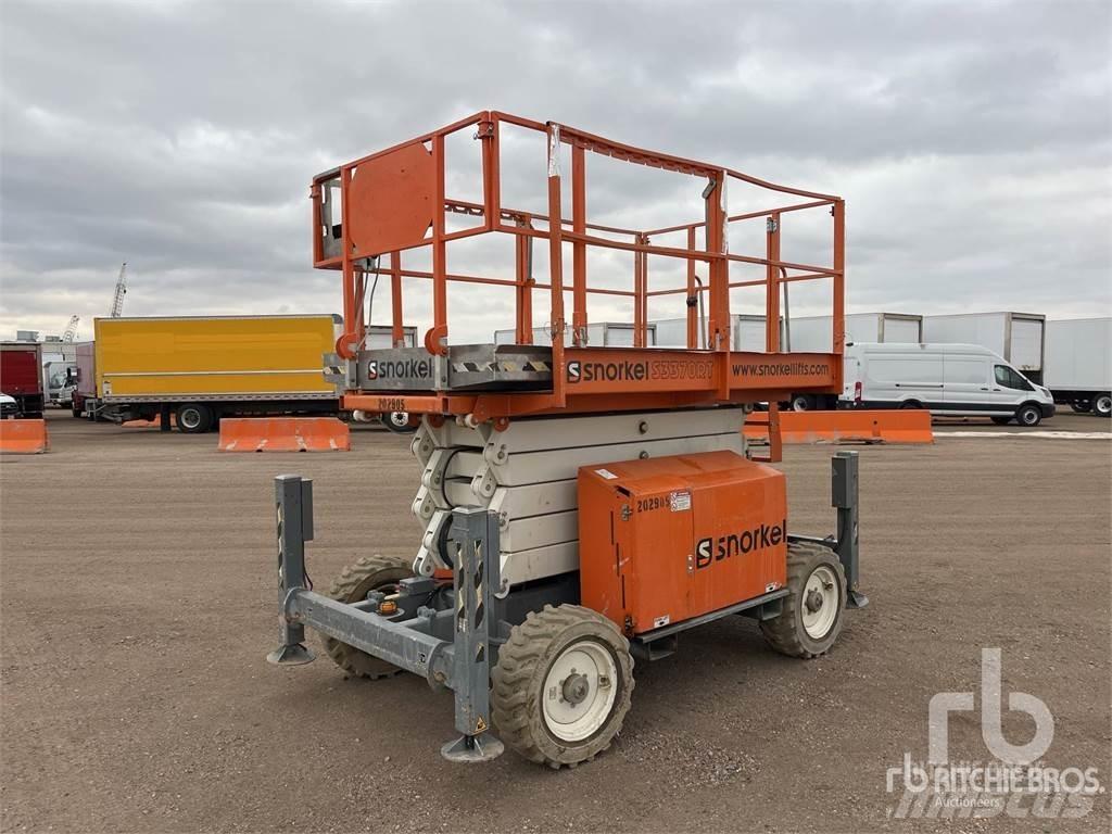 Snorkel S3370RT Piattaforme a pantografo