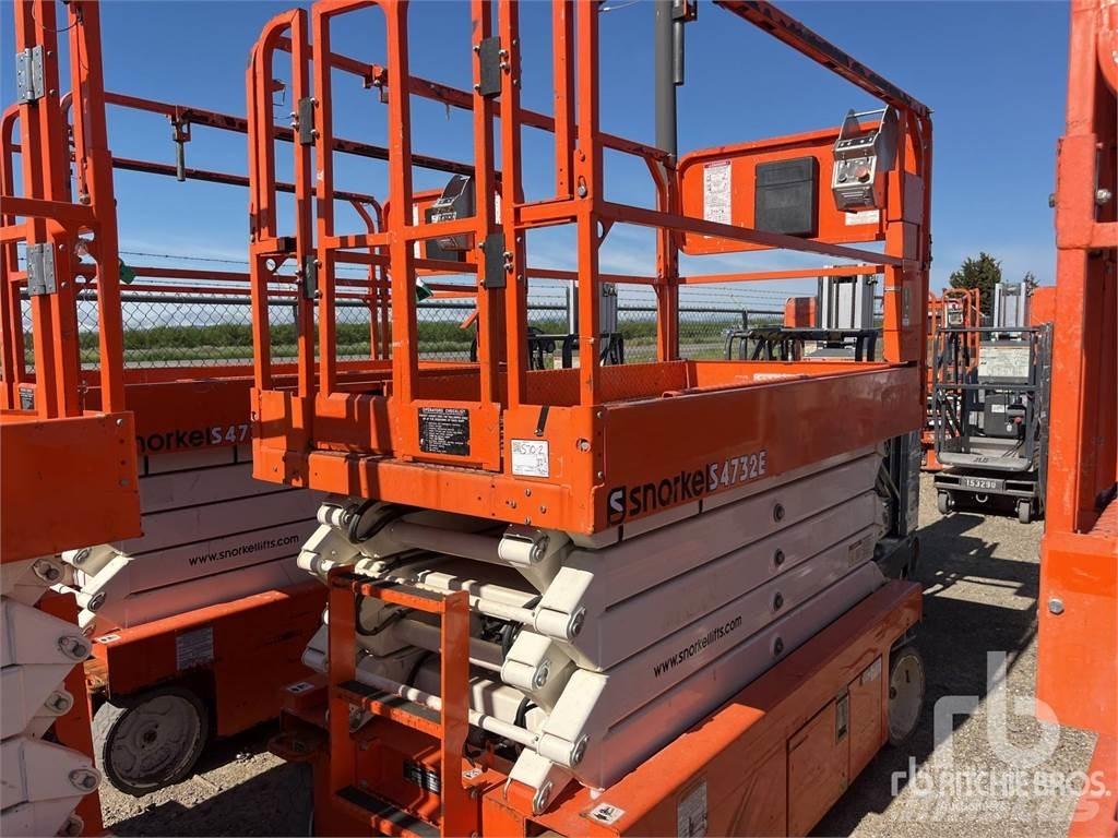 Snorkel S4732E Piattaforme a pantografo