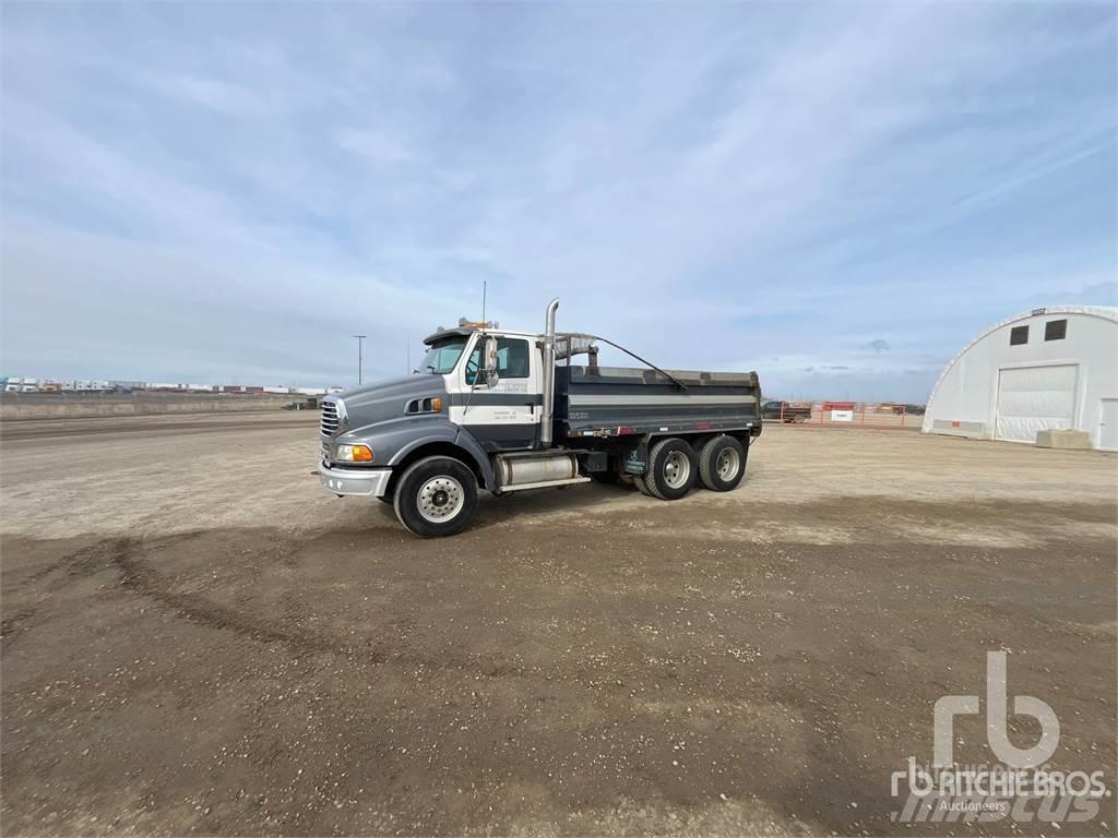 Sterling AT9513 Camion ribaltabili