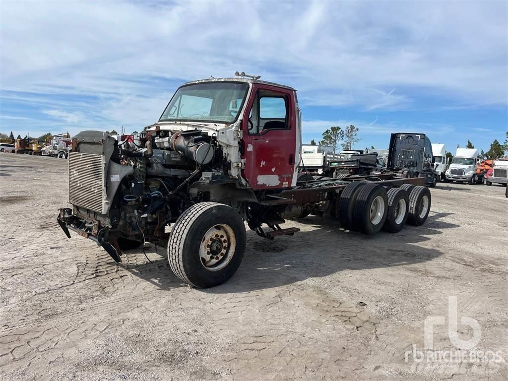 Sterling L9500 Autocabinati