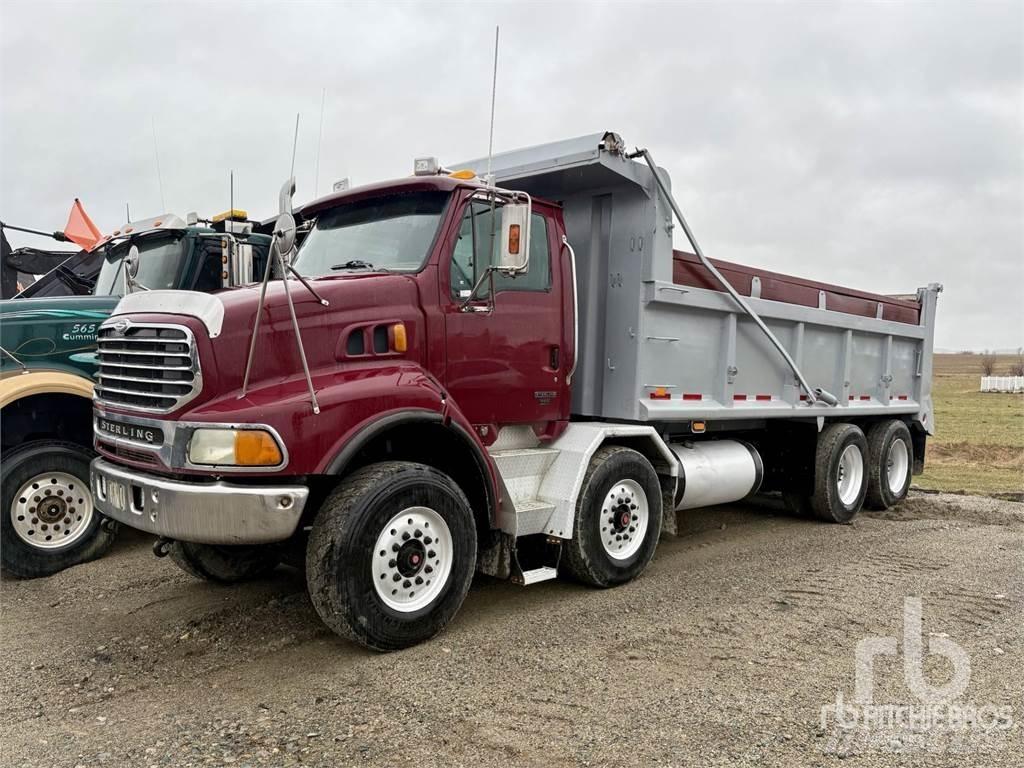 Sterling LT9513 Camion ribaltabili