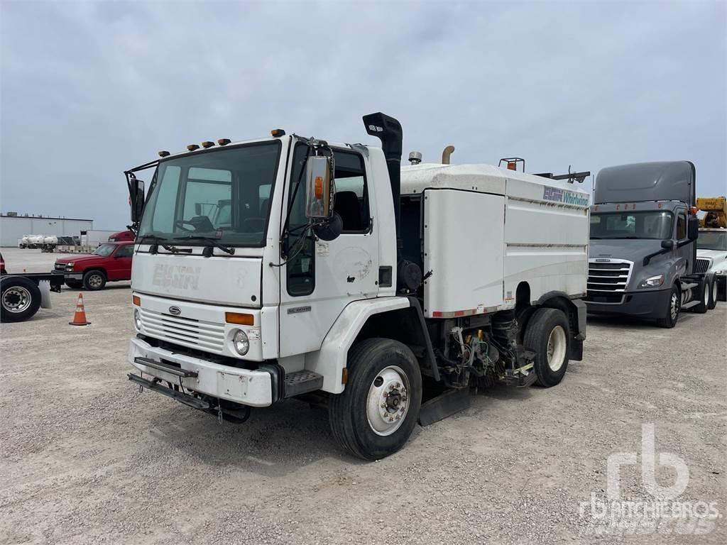 Sterling SC8000 Autocarro spazzatrice