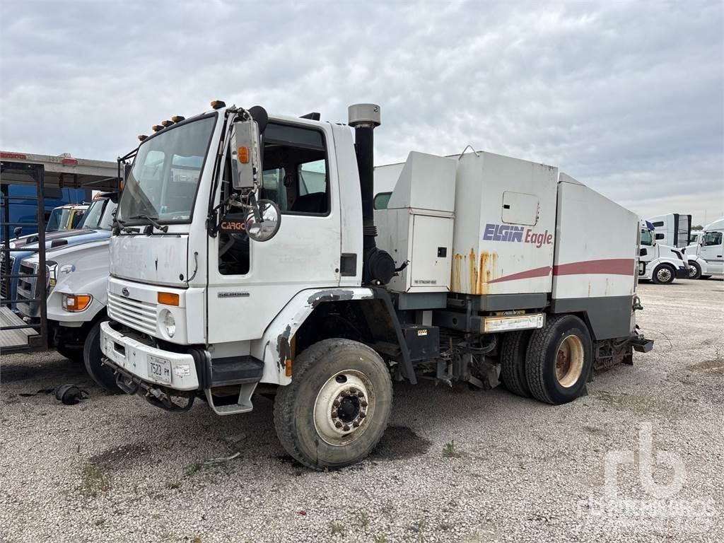 Sterling SC8000 Autocarro spazzatrice