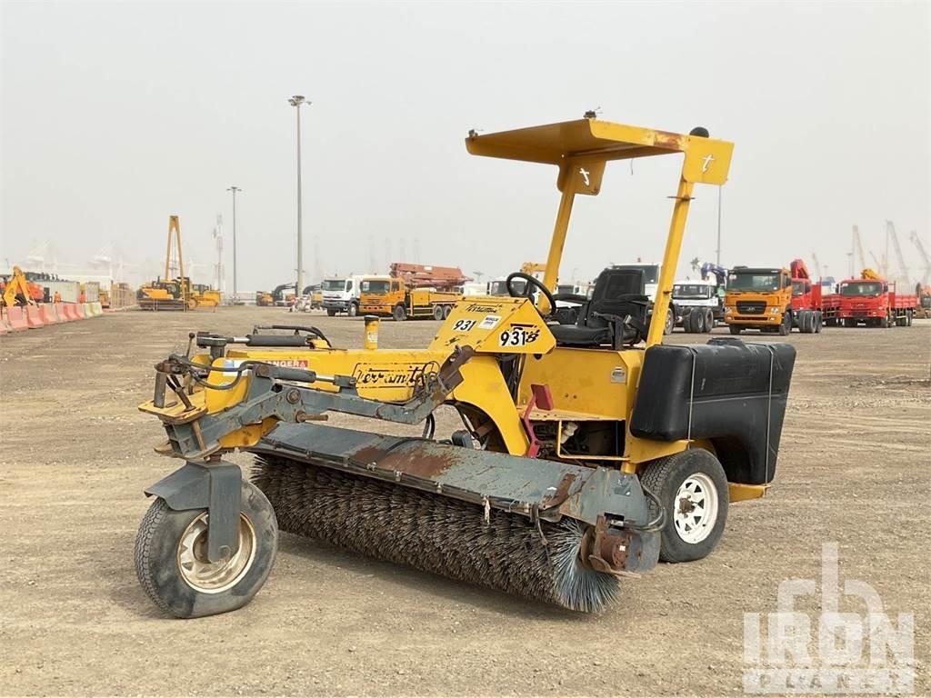 TERRAMITE TSS38 Spazzatrici da interno