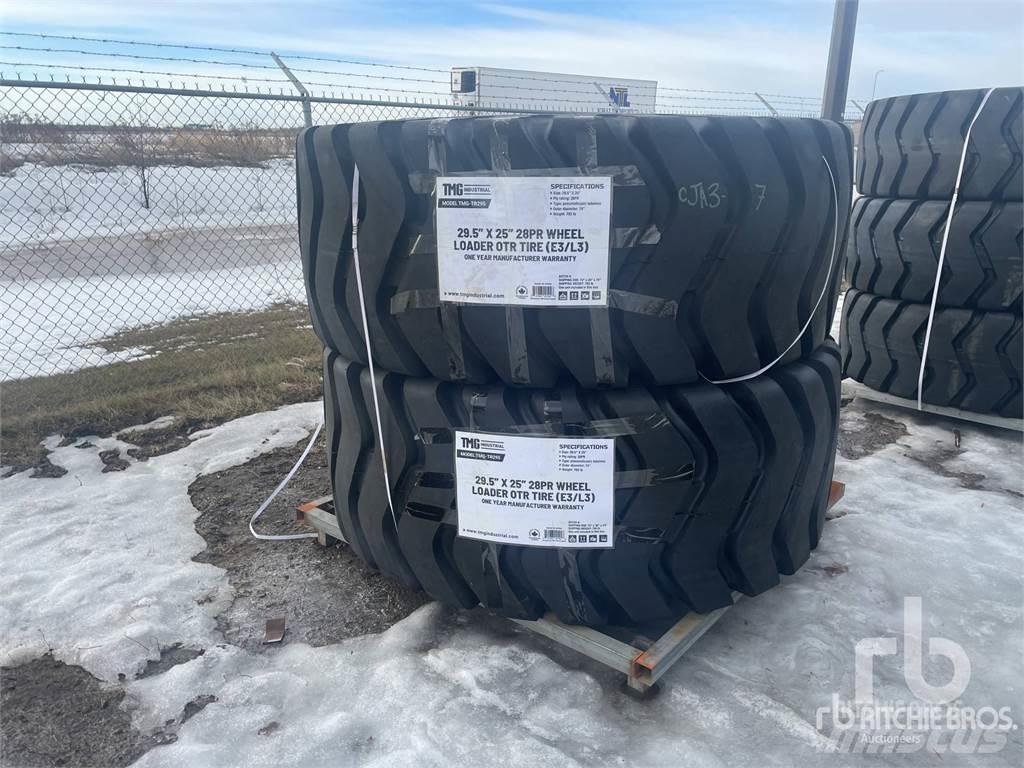 TMG TR295 Pneumatici, ruote e cerchioni