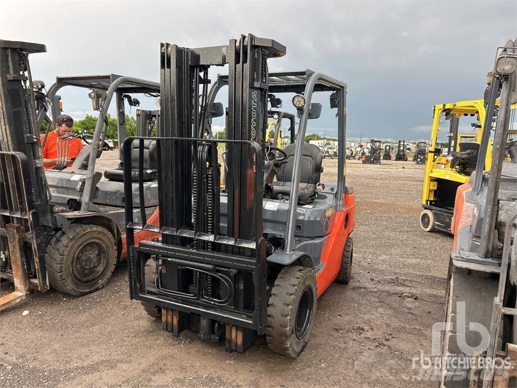 Toyota 8FDU25 Carrelli elevatori diesel