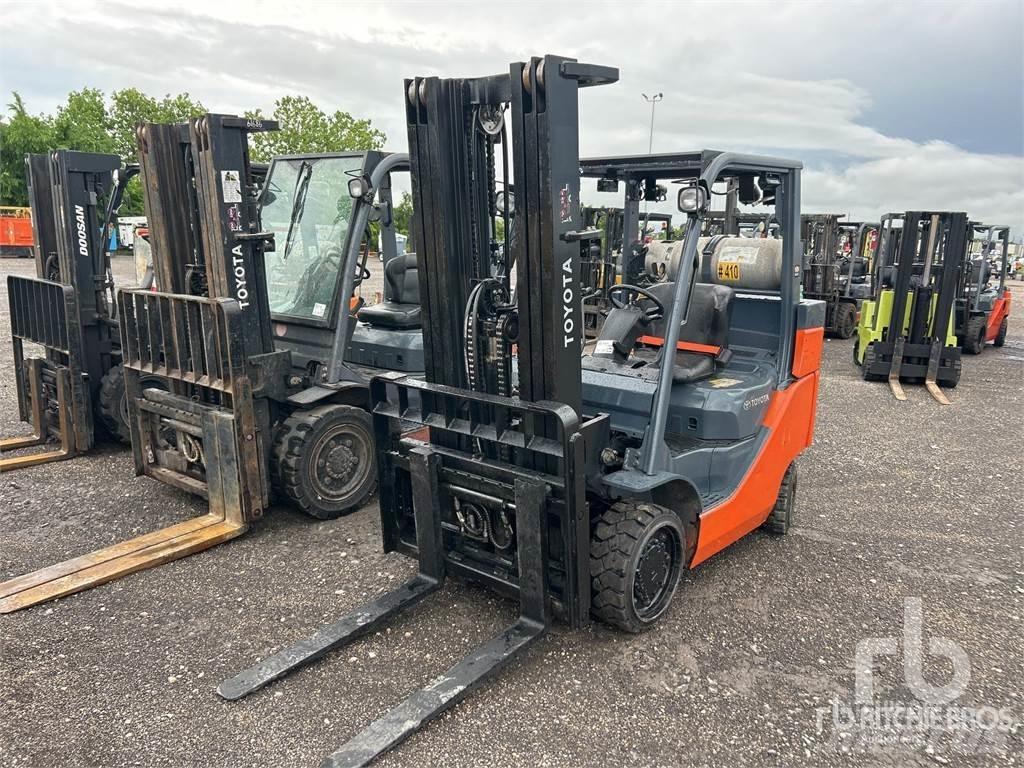 Toyota 8FGC35U Carrelli elevatori diesel
