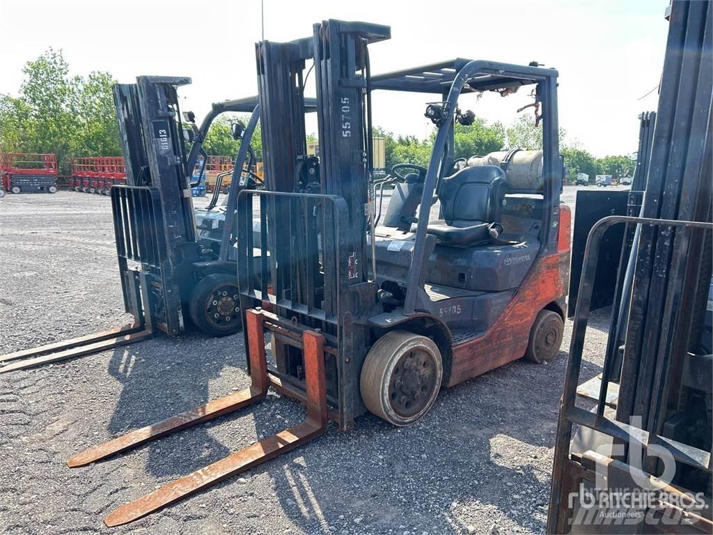 Toyota 8FGCU25 Carrelli elevatori diesel