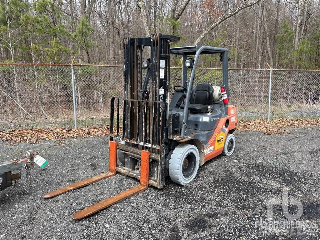 Toyota 8FGU25 Carrelli elevatori diesel