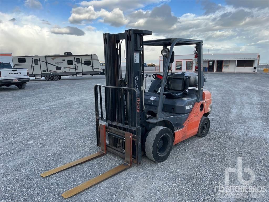 Toyota 8FGU25 Carrelli elevatori diesel
