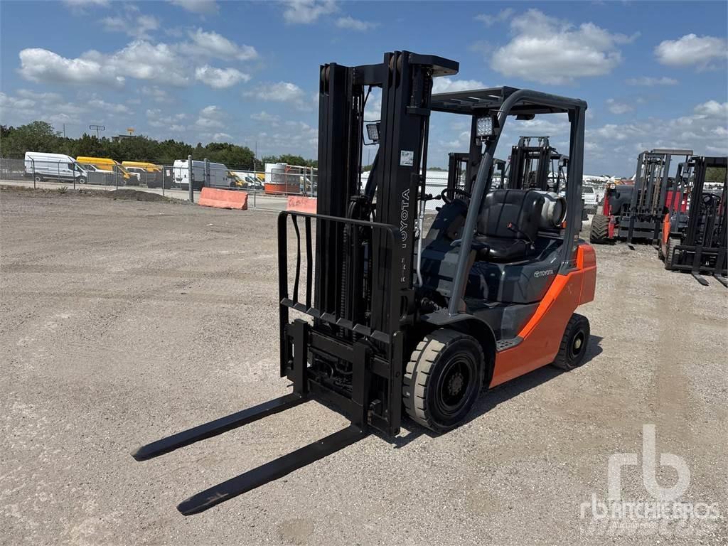 Toyota 8FGU25 Carrelli elevatori diesel