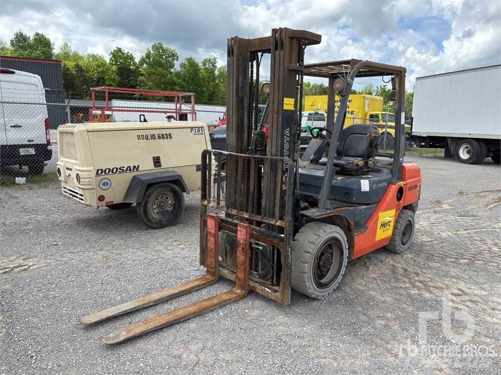 Toyota 8FGU30 Carrelli elevatori diesel