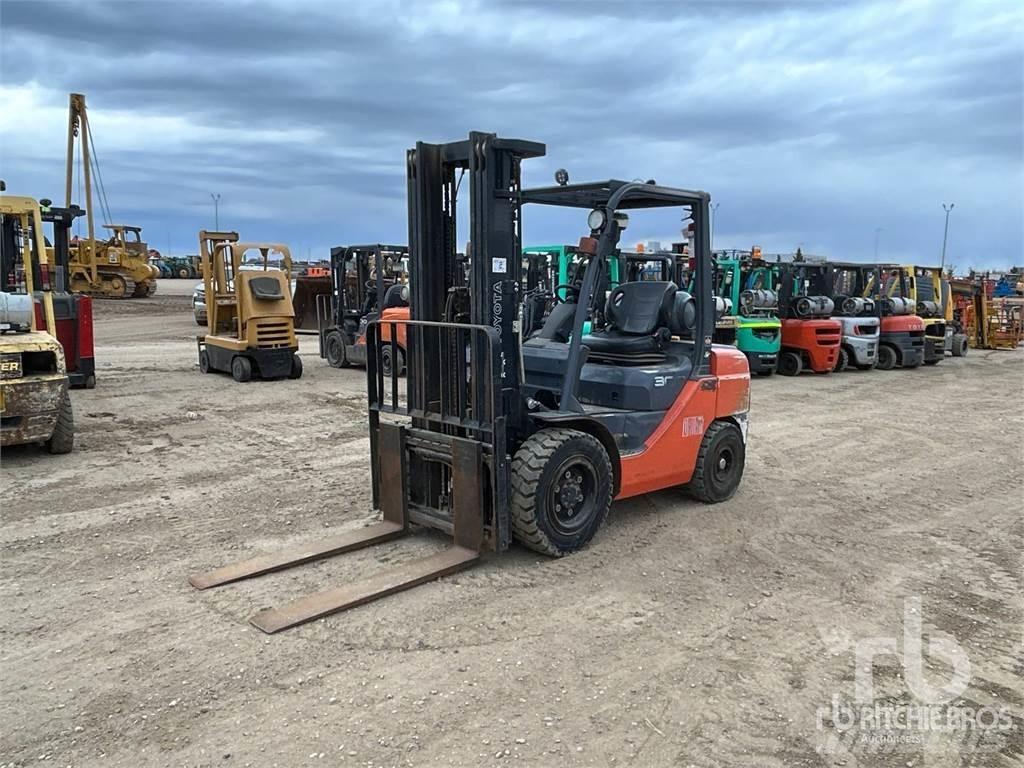 Toyota 8FGU32 Carrelli elevatori diesel