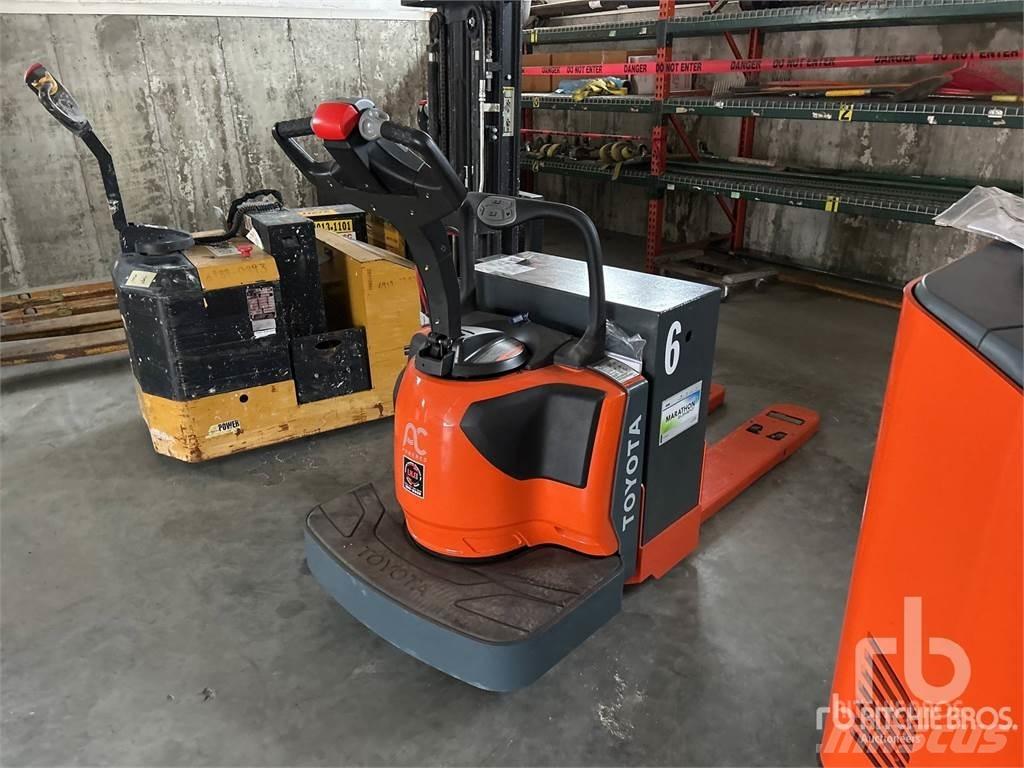 Toyota 8HBE30 Portapallet