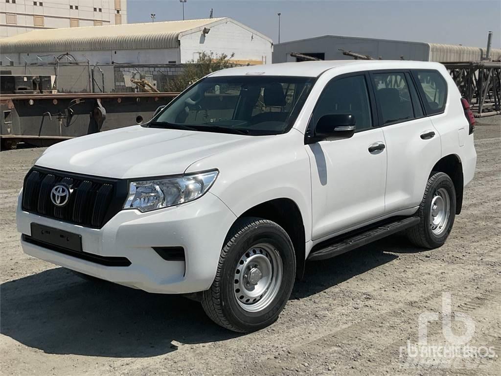 Toyota PRADO Pick up/Fiancata ribaltabile