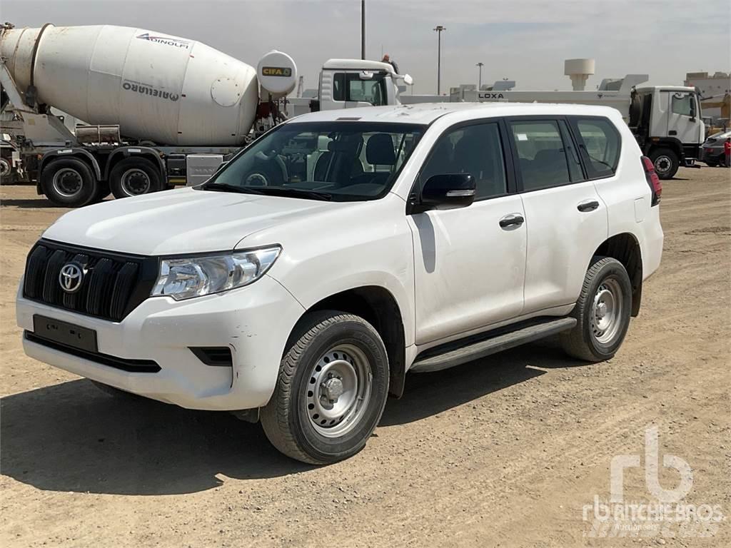 Toyota PRADO Pick up/Fiancata ribaltabile
