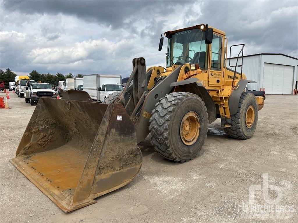 Volvo L120E Pale gommate