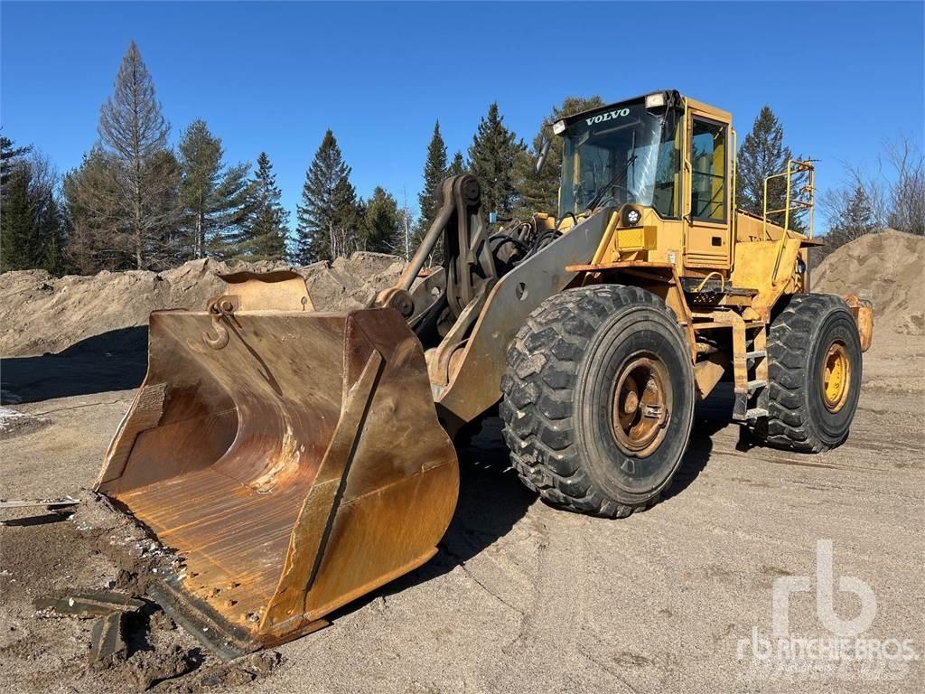 Volvo L150C Pale gommate