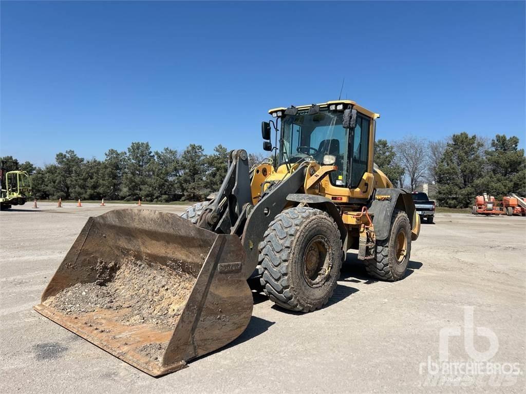 Volvo L90H Pale gommate