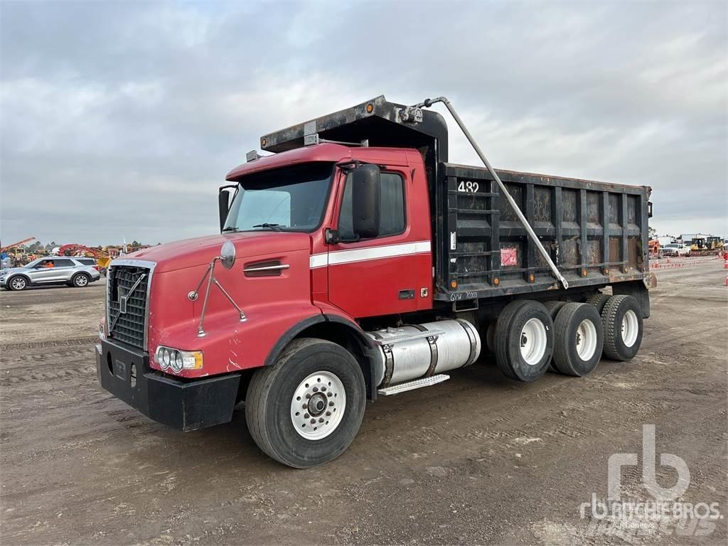 Volvo VHD Camion ribaltabili