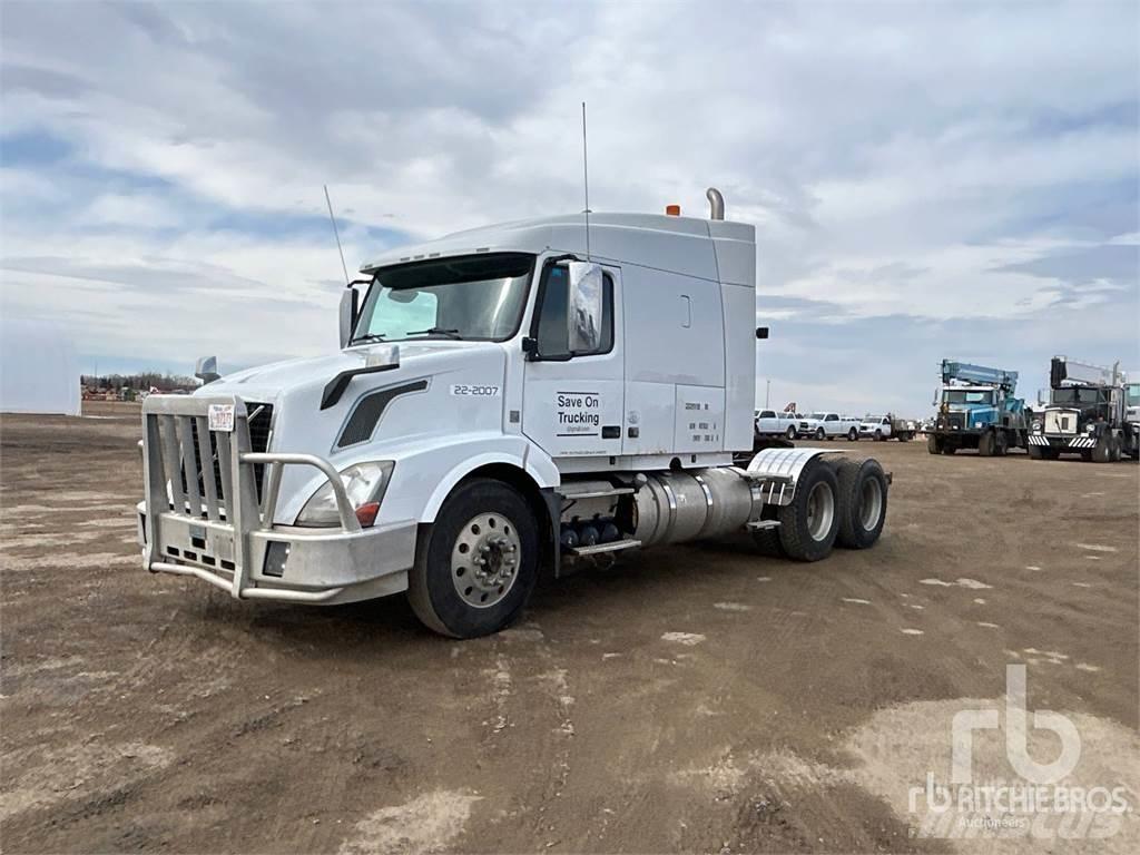 Volvo VNL Motrici e Trattori Stradali