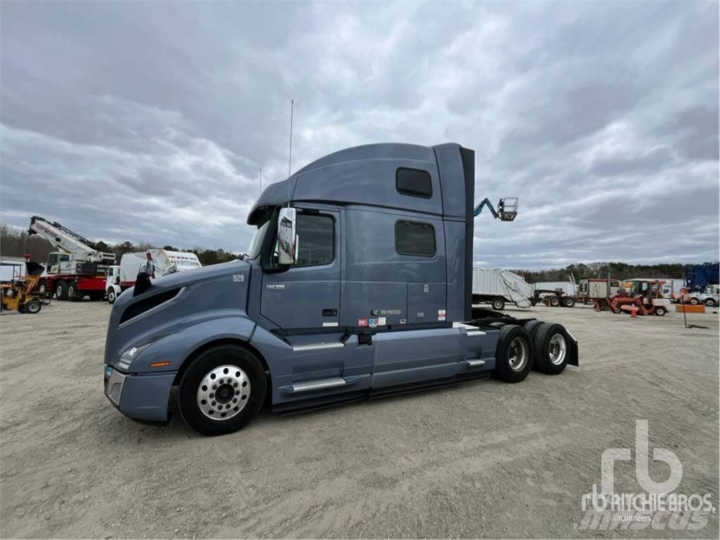 Volvo VNL Motrici e Trattori Stradali