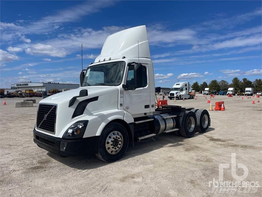 Volvo VNL Motrici e Trattori Stradali