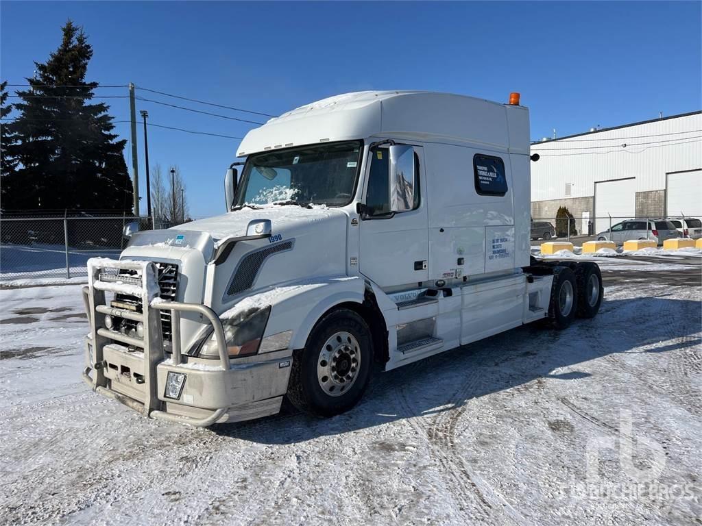 Volvo VNL Motrici e Trattori Stradali