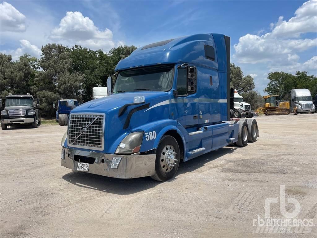 Volvo VNL Motrici e Trattori Stradali