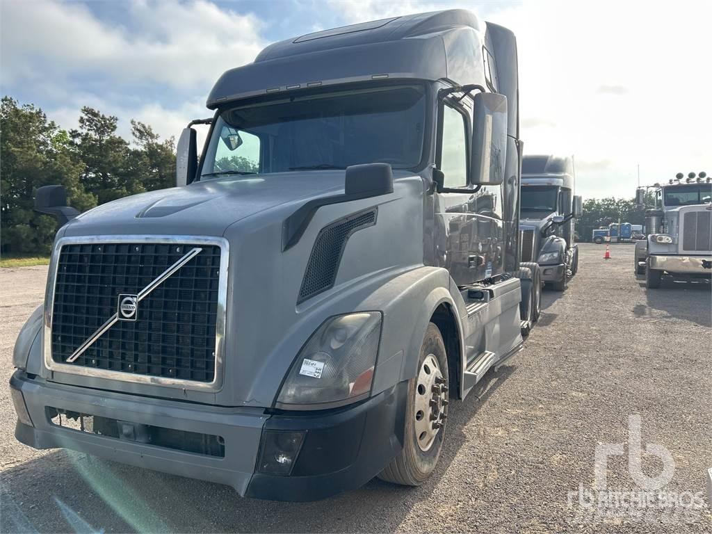 Volvo VNL Motrici e Trattori Stradali