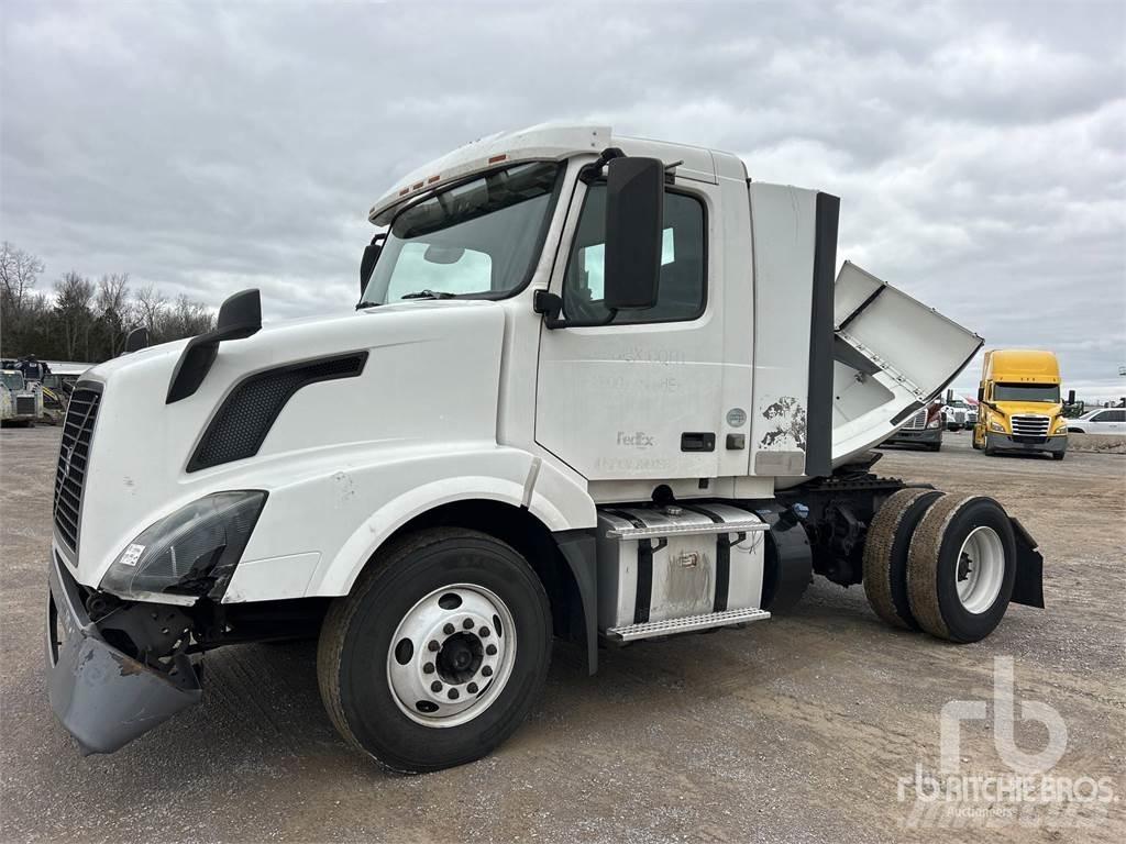 Volvo VNL Motrici e Trattori Stradali
