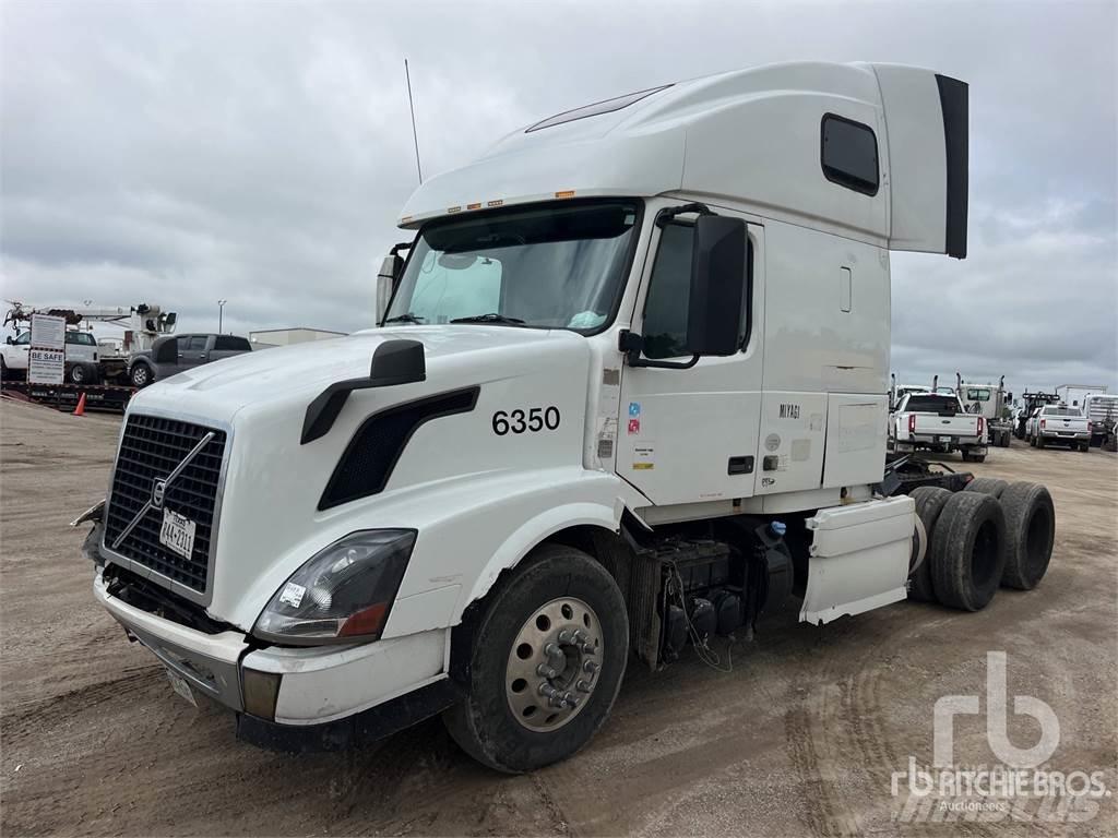 Volvo VNL Motrici e Trattori Stradali