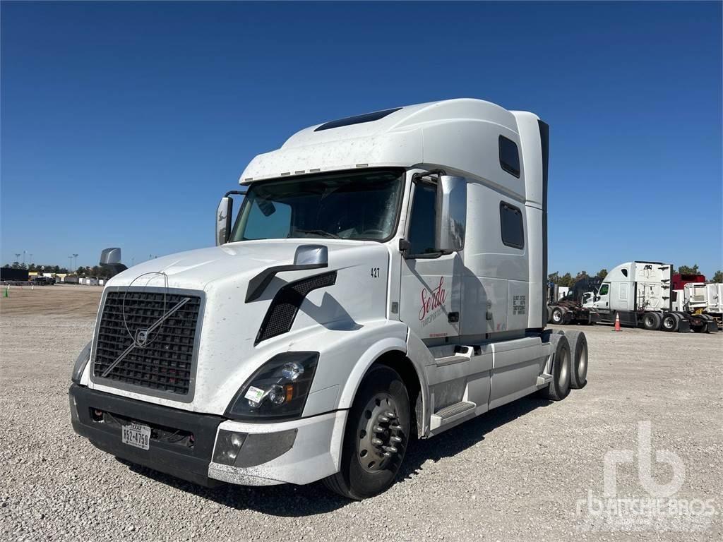 Volvo VNL Motrici e Trattori Stradali