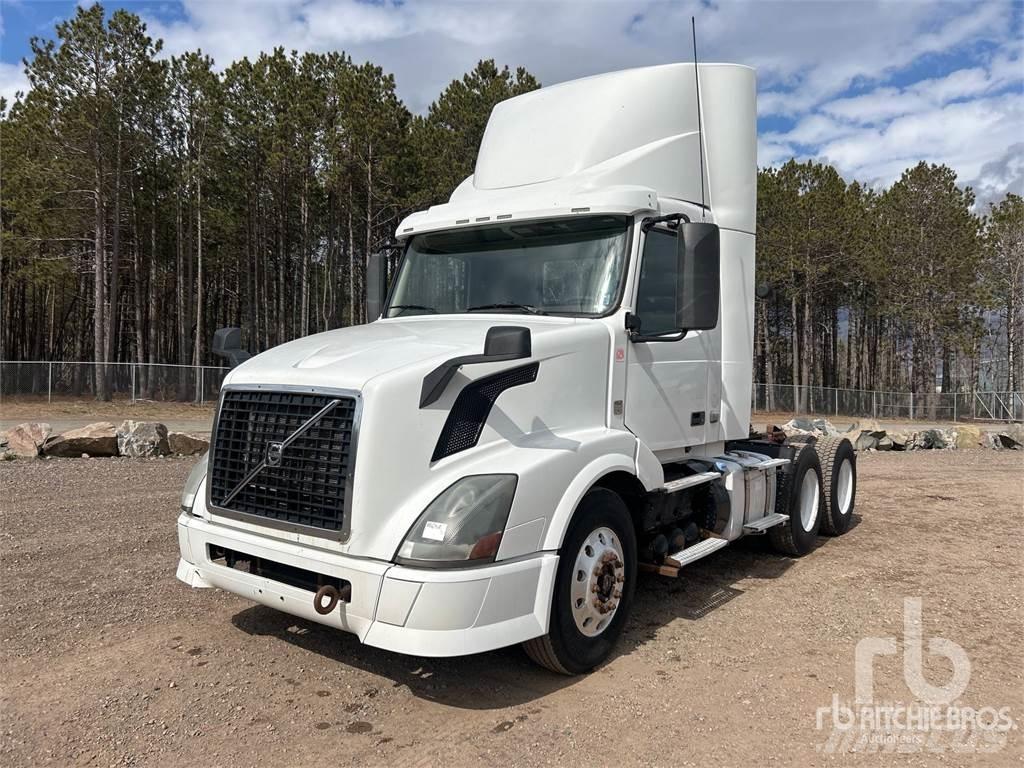 Volvo VNL Motrici e Trattori Stradali